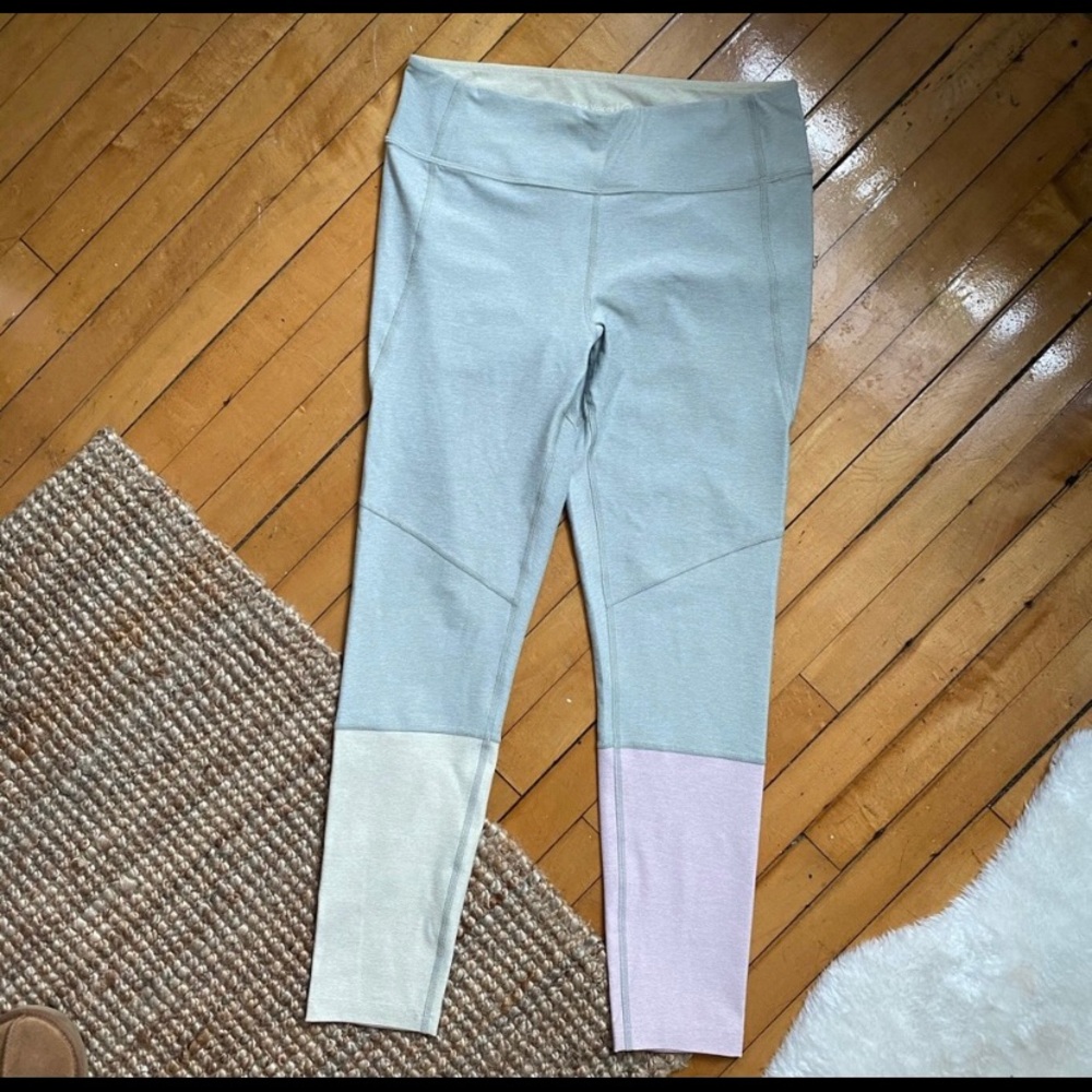 NWOT Outdoor Voices leggings 7/8